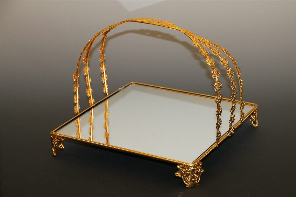 Single handed serving tray Enerna IoTech Co., Limited.